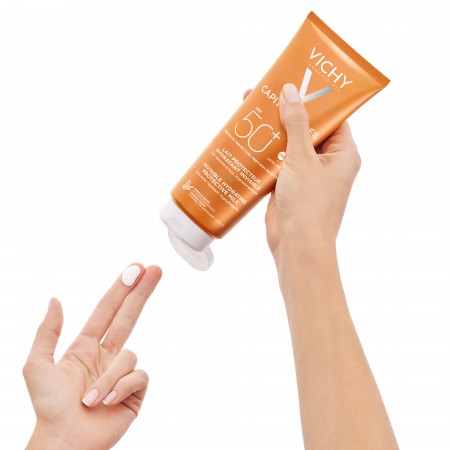 VICHY CAPITAL SOLEIL SPF50 LECHE PROTECTORA HIDRATANTE INVISIBLE FAMILIAR 300 ML