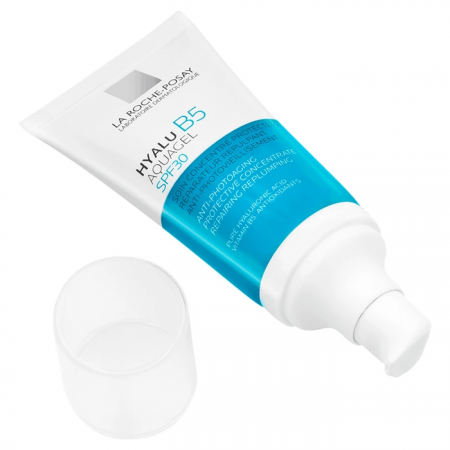 Detalle del dosificador del tubo de 40 ml de La Roche-Posay Hyalu B5 Aquagel SPF30