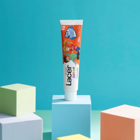 LACER JUNIOR DUPLO GEL DENTIFRICO SABOR A FRESA 2 X 75 ML